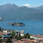 Bed & Breakfast Gli Oleandri 4*