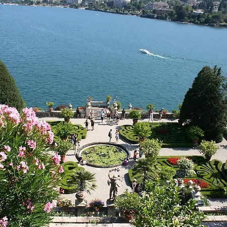 Bed and Breakfast Gli Oleandri 3*