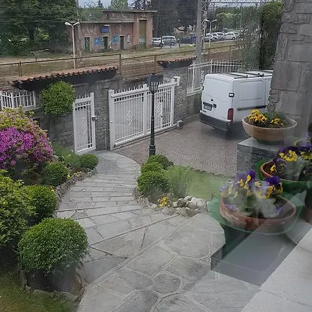 Gli Oleandri Bed and Breakfast 3*