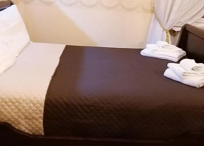 Gli Oleandri Bed & Breakfast Stresa