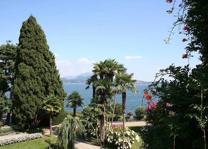 Gli Oleandri Bed & Breakfast 4*